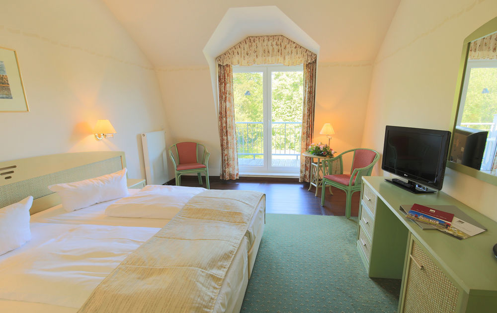 Seehotel Schloss Klink Kültér fotó