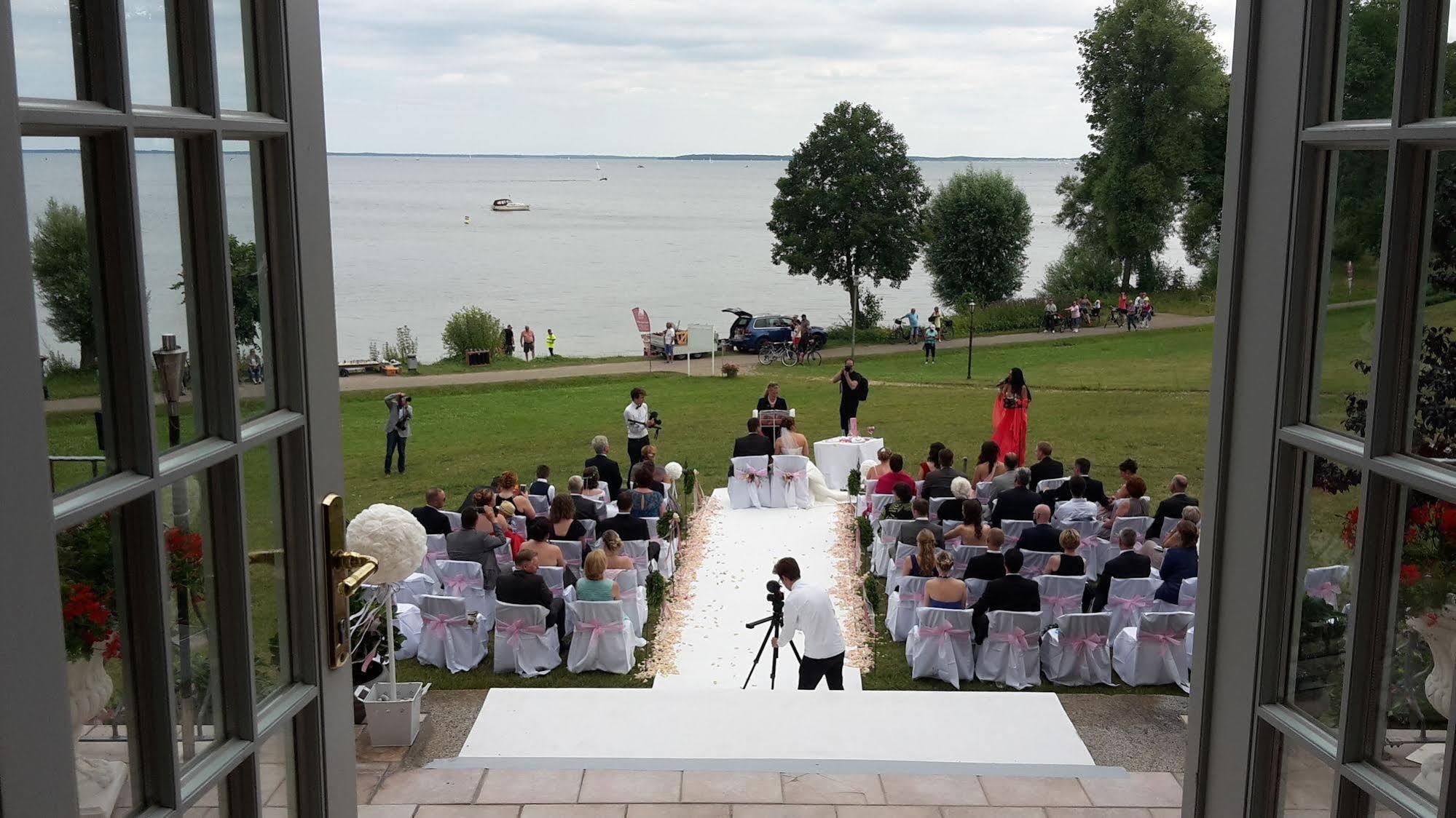 Seehotel Schloss Klink Kültér fotó