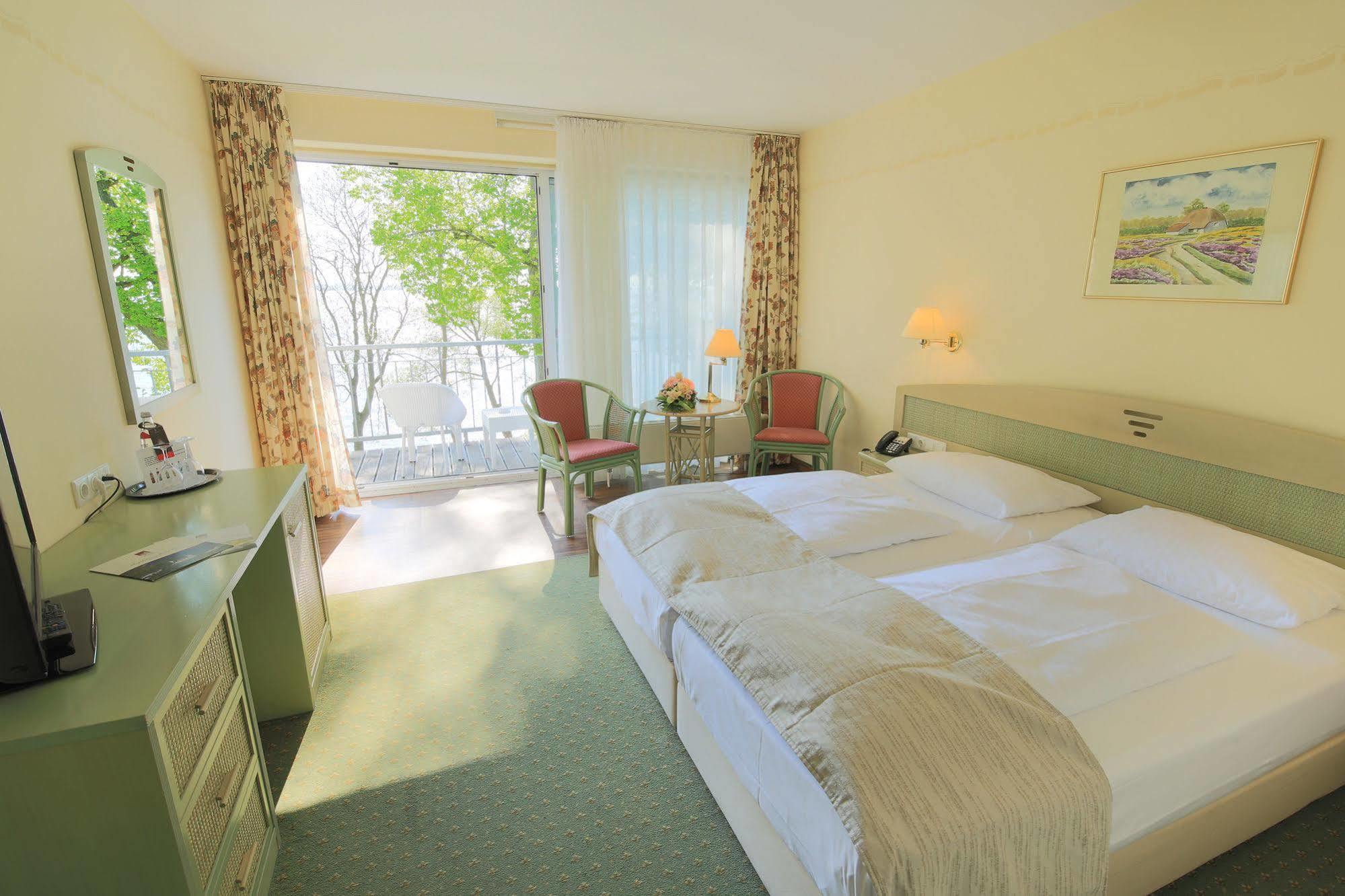 Seehotel Schloss Klink Kültér fotó